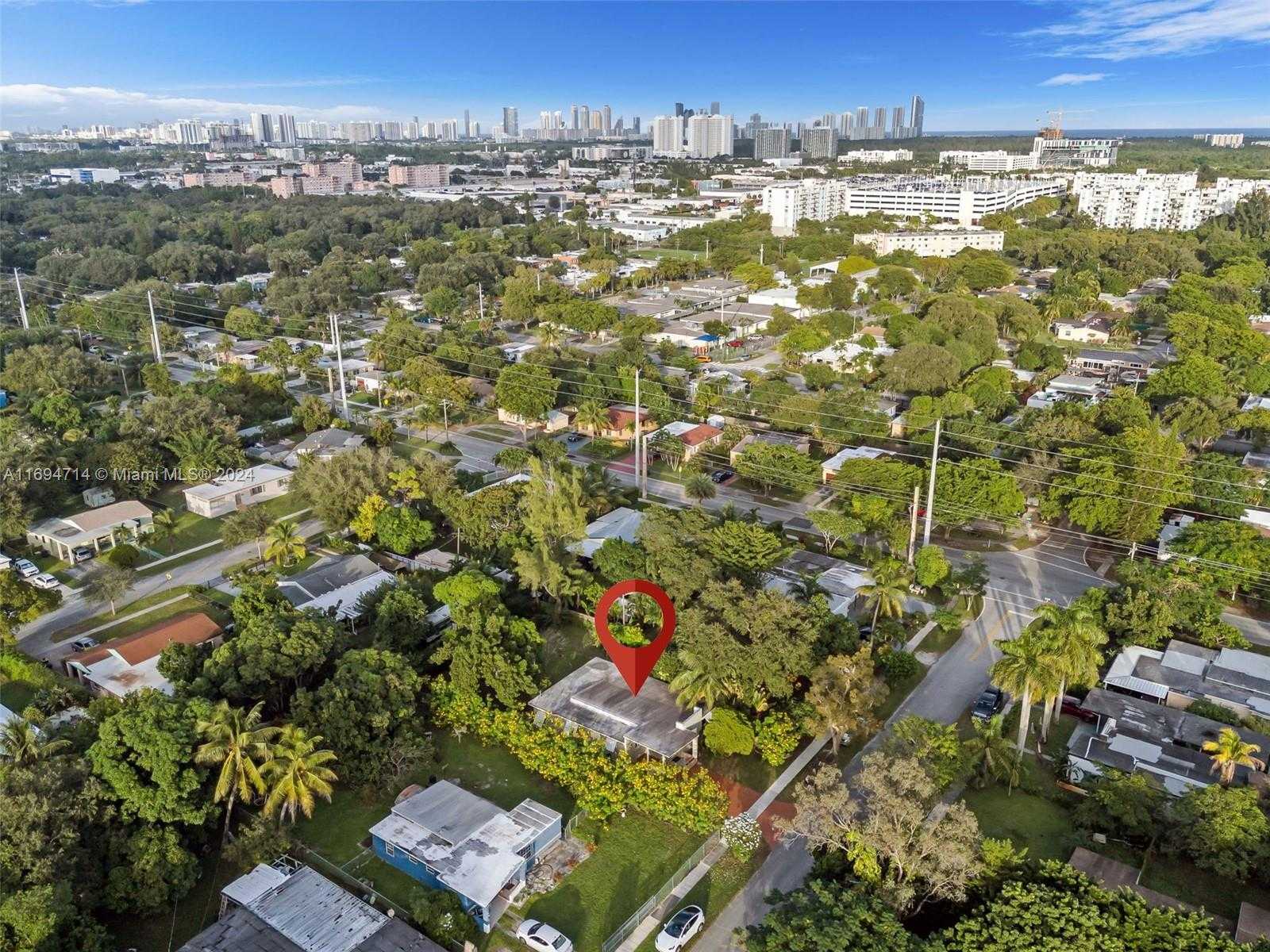 Small Image of 1565 NORTH EAST 139TH ST, North Miami Number 35