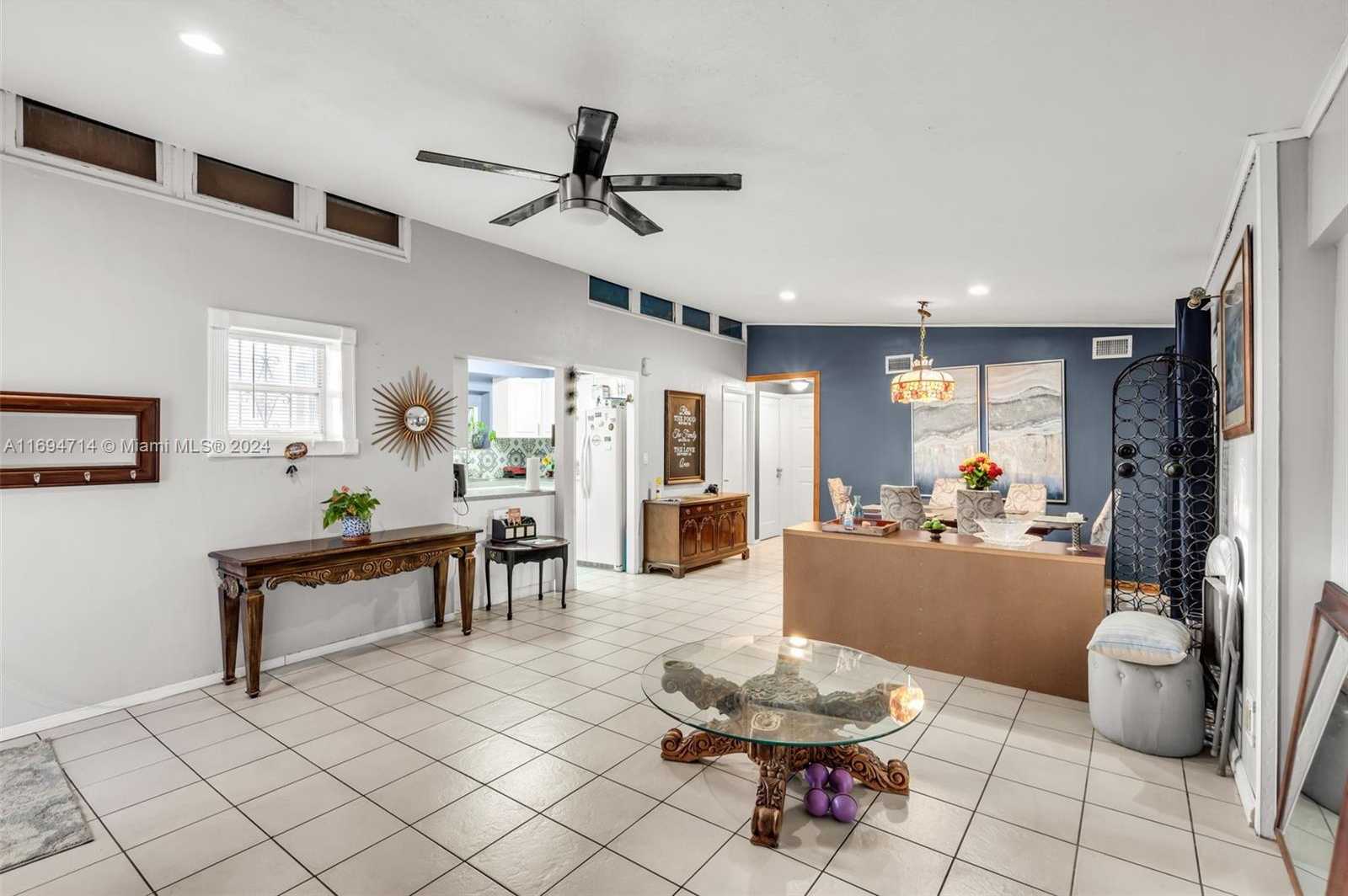 Small Image of 1565 NORTH EAST 139TH ST, North Miami Number 9