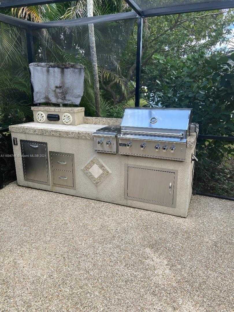 Small Image of 6205 JACARANDA CIR, Tamarac Number 16