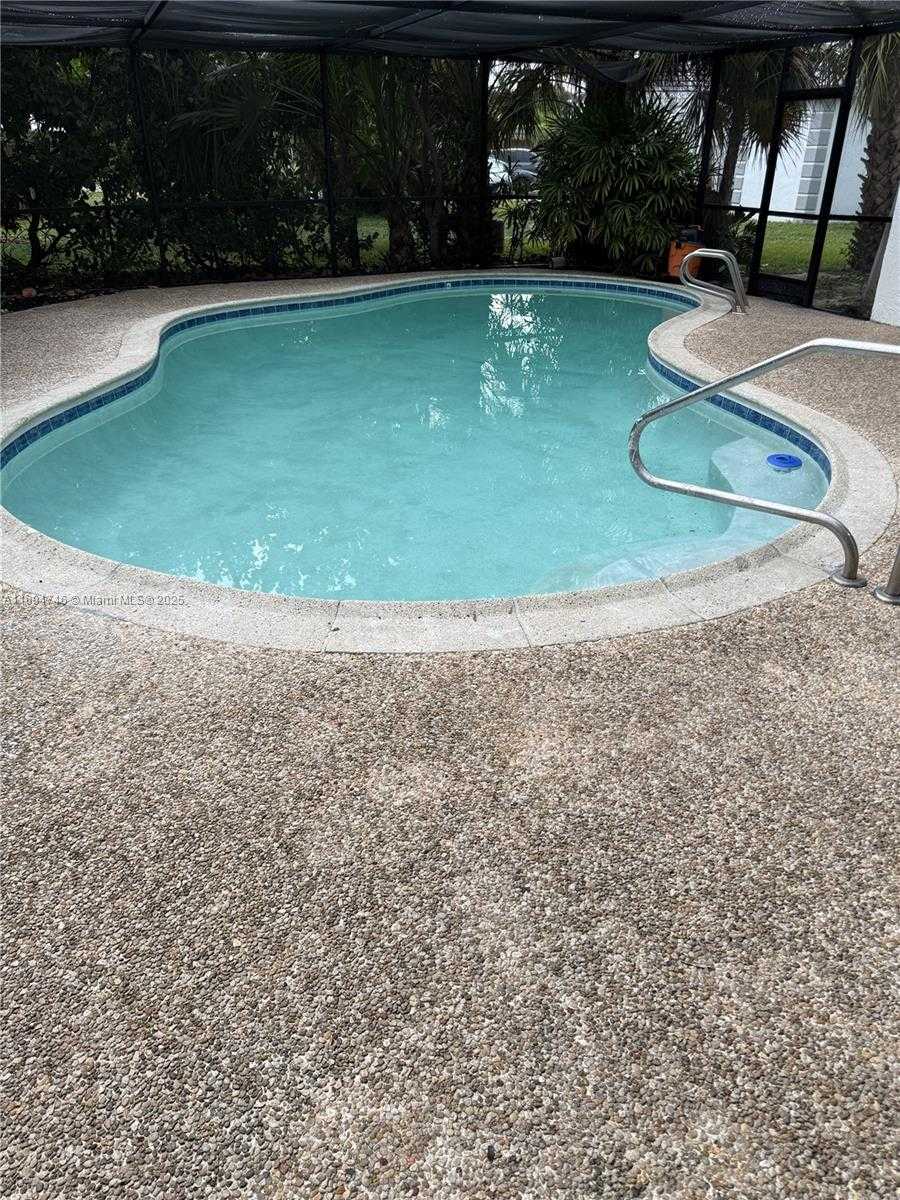 Small Image of 6205 JACARANDA CIR, Tamarac Number 23
