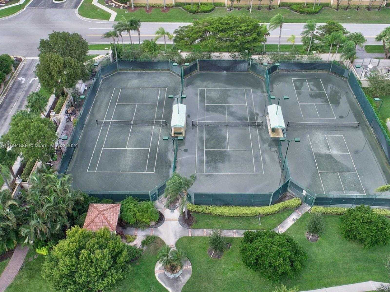 Small Image of 12244 CASTLE PINES RD, Boynton Beach Number 19
