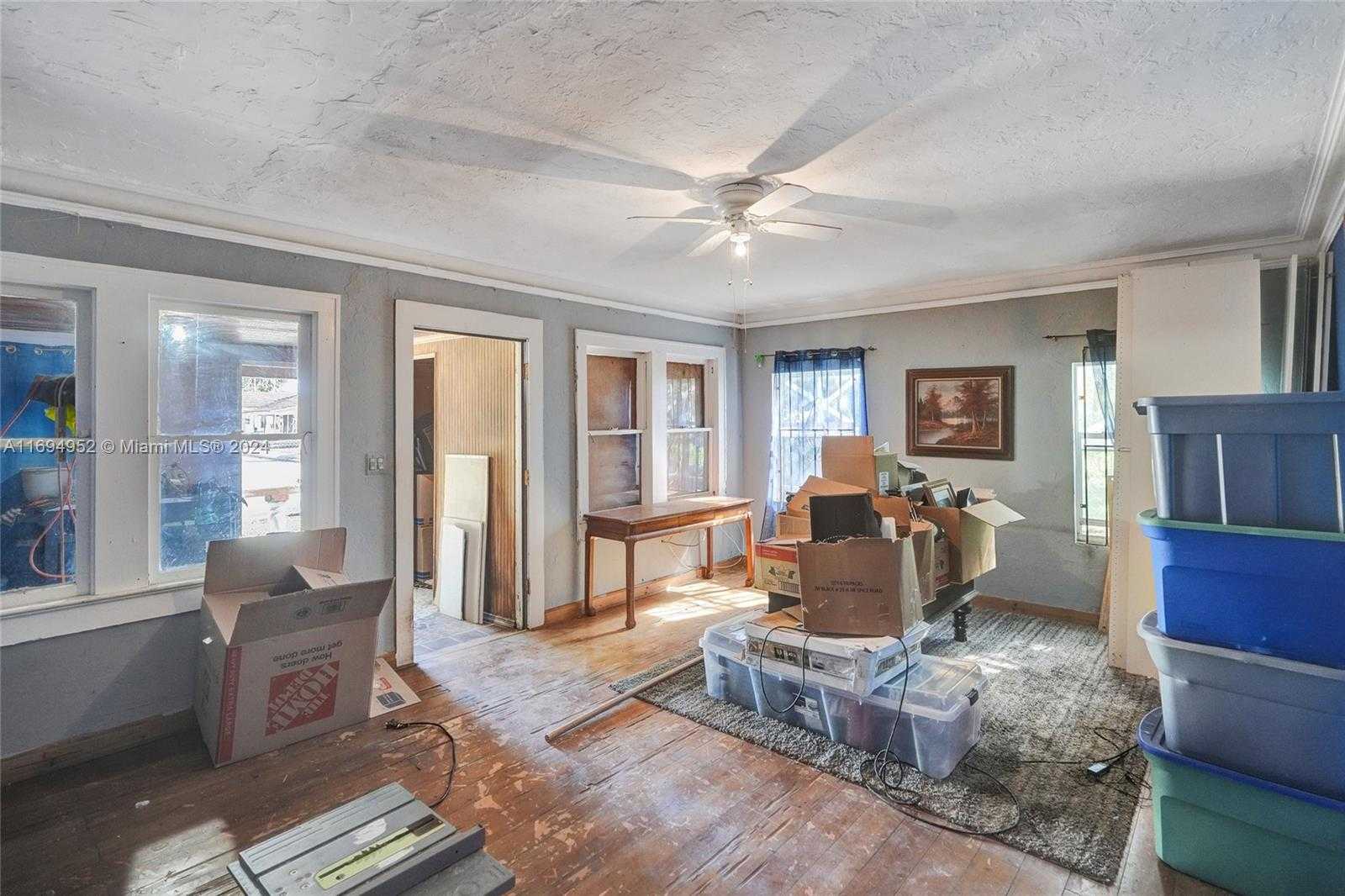 Small Image of 6440 NORTH WEST 4TH AVE, Miami Number 33