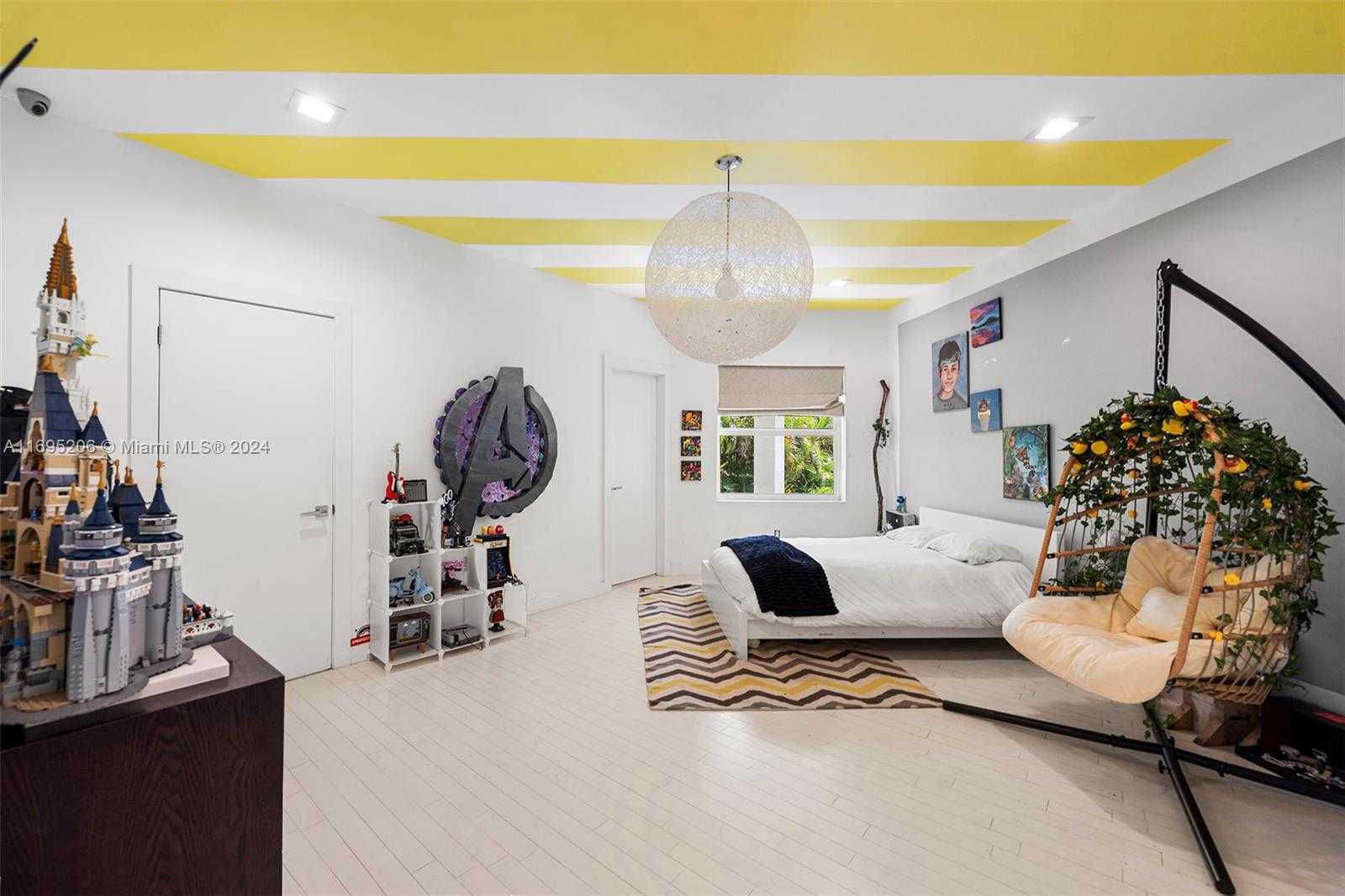 Small Image of 3752 NORTH EAST 199 ST, Aventura Number 26