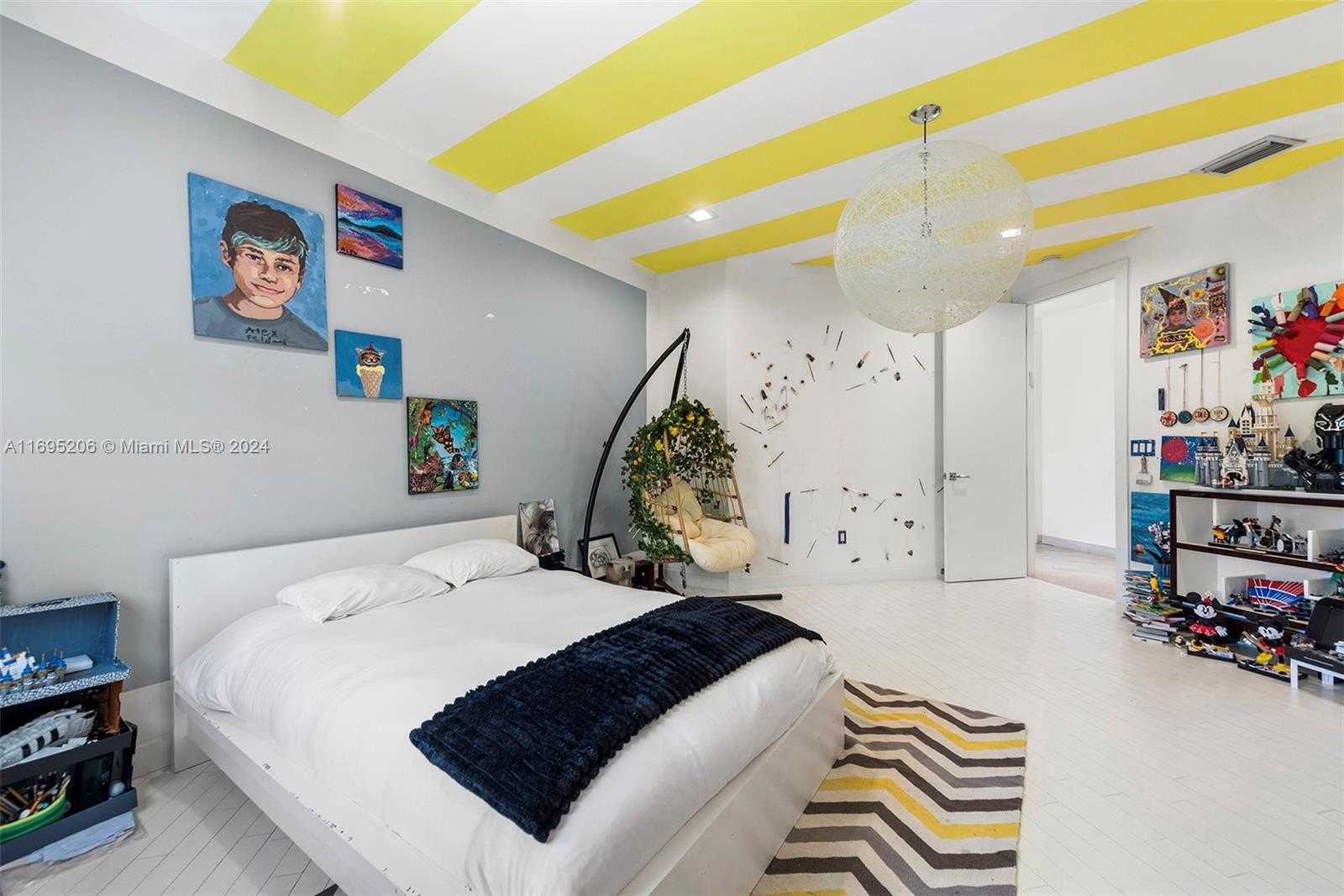 Small Image of 3752 NORTH EAST 199 ST, Aventura Number 27