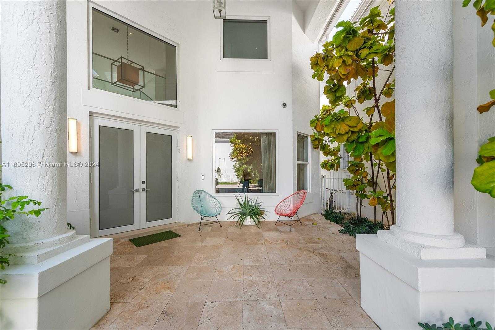 Small Image of 3752 NORTH EAST 199 ST, Aventura Number 33