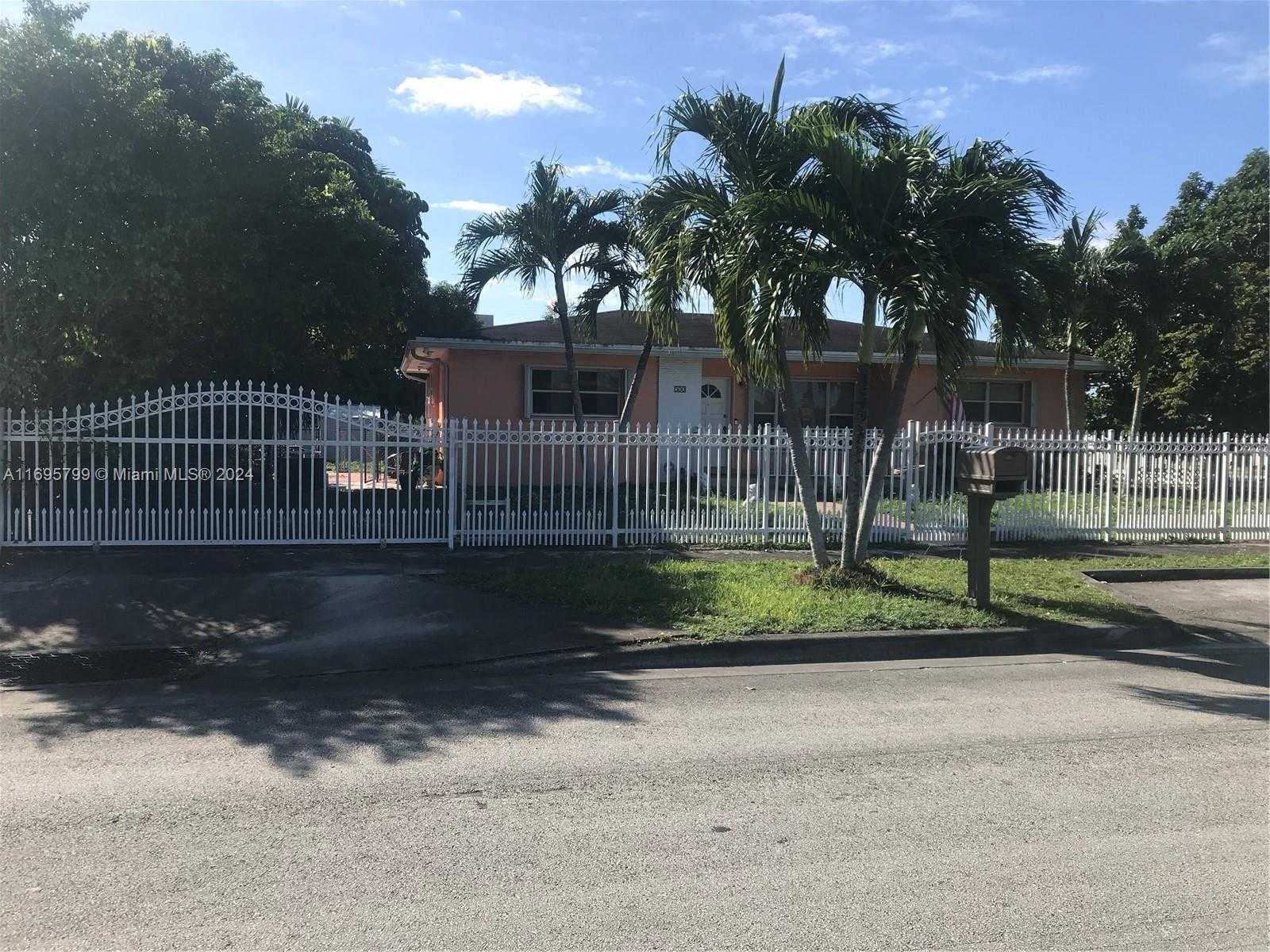 Small Image of 500 EAST 30TH ST, Hialeah Number 3