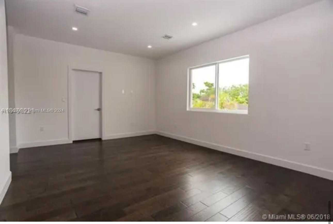 Small Image of 3710 ATLANTA ST, Hollywood Number 19