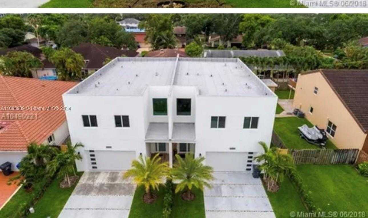 Small Image of 3710 ATLANTA ST, Hollywood Number 2