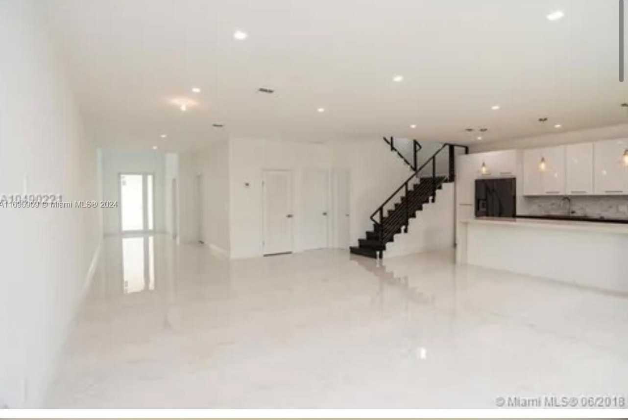 Small Image of 3710 ATLANTA ST, Hollywood Number 5