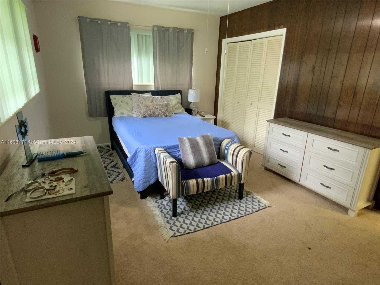 Small Image of 9221 SOUTH WEST 165TH ST, Palmetto Bay Number 33