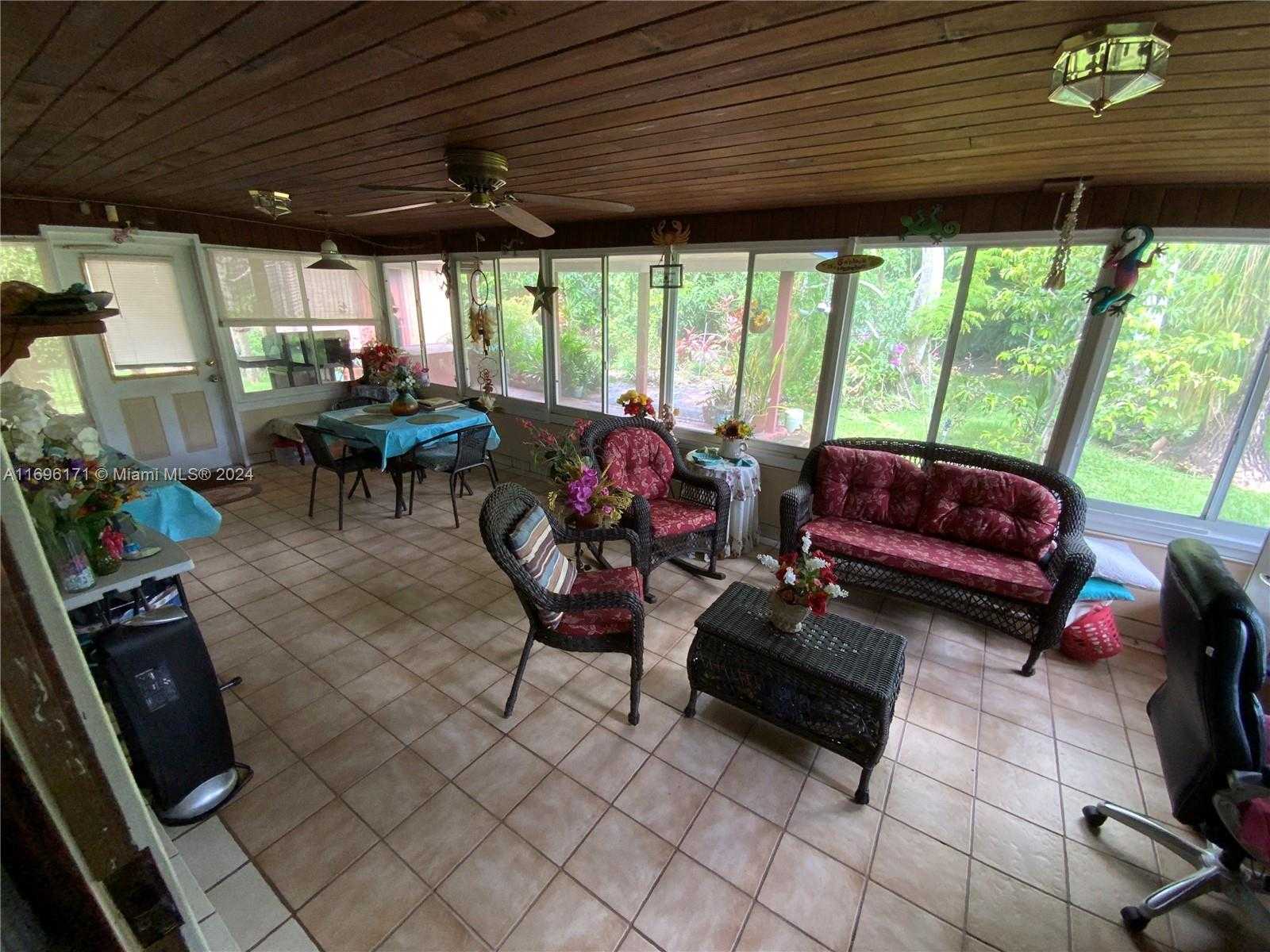 Small Image of 9221 SOUTH WEST 165TH ST, Palmetto Bay Number 40