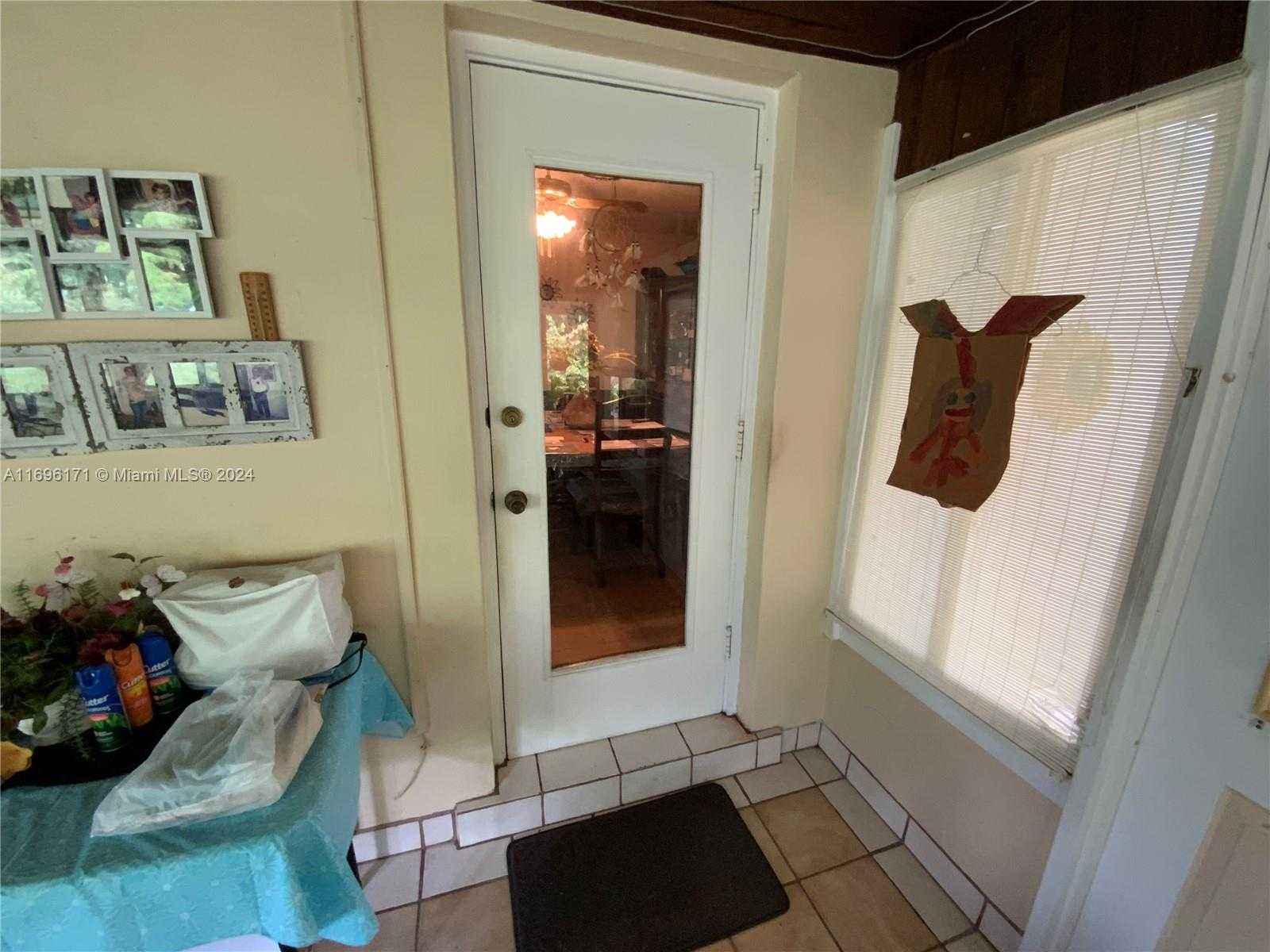 Small Image of 9221 SOUTH WEST 165TH ST, Palmetto Bay Number 42