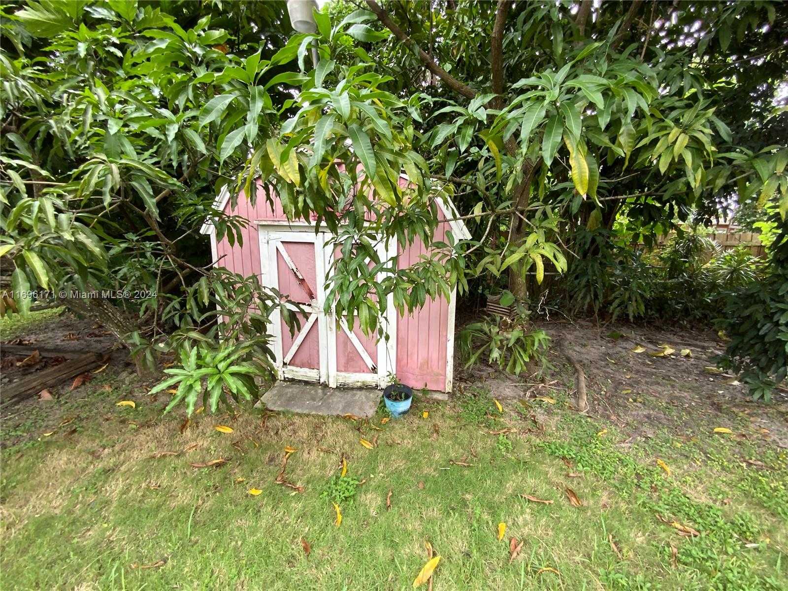 Small Image of 9221 SOUTH WEST 165TH ST, Palmetto Bay Number 53