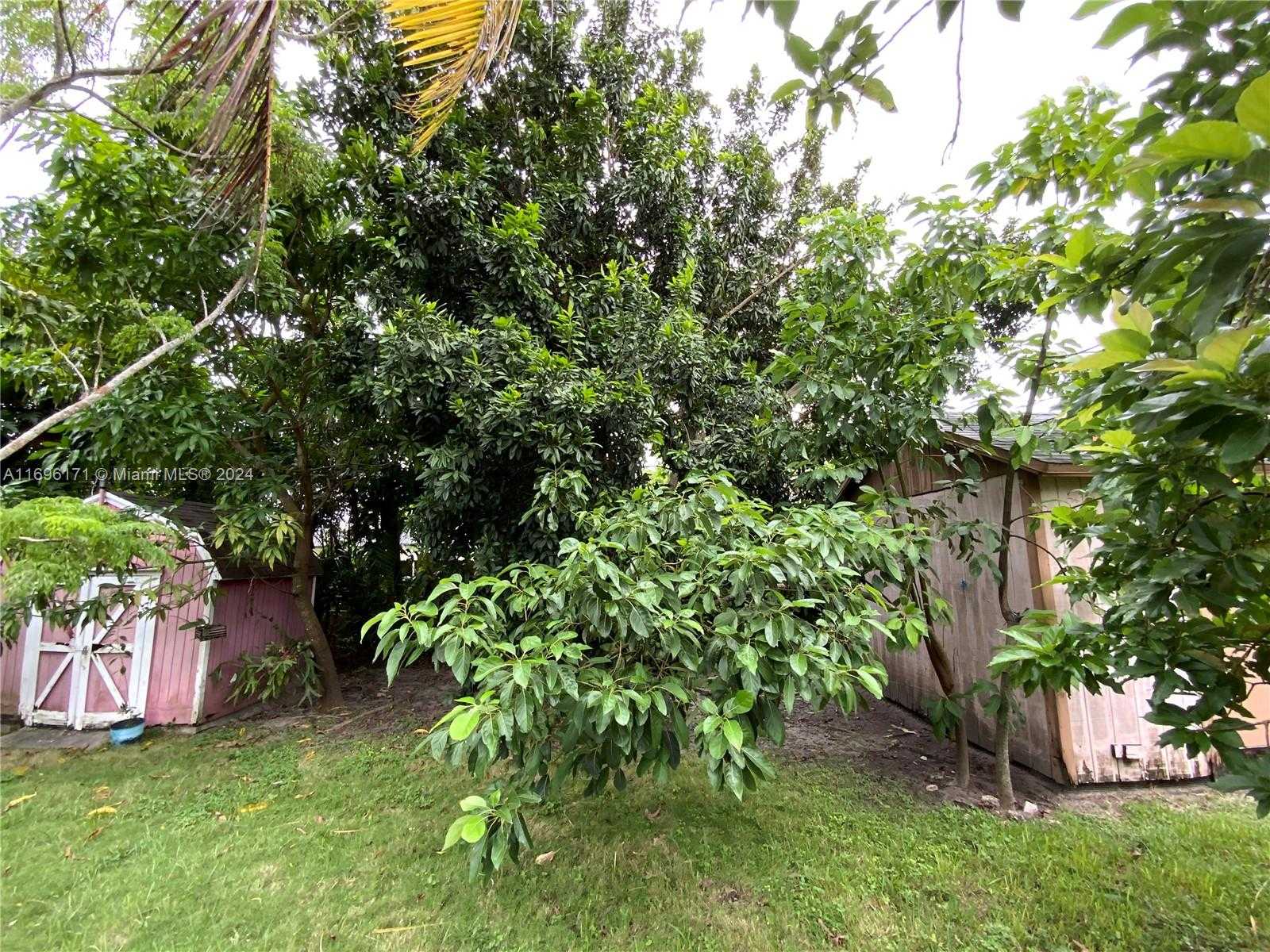 Small Image of 9221 SOUTH WEST 165TH ST, Palmetto Bay Number 54