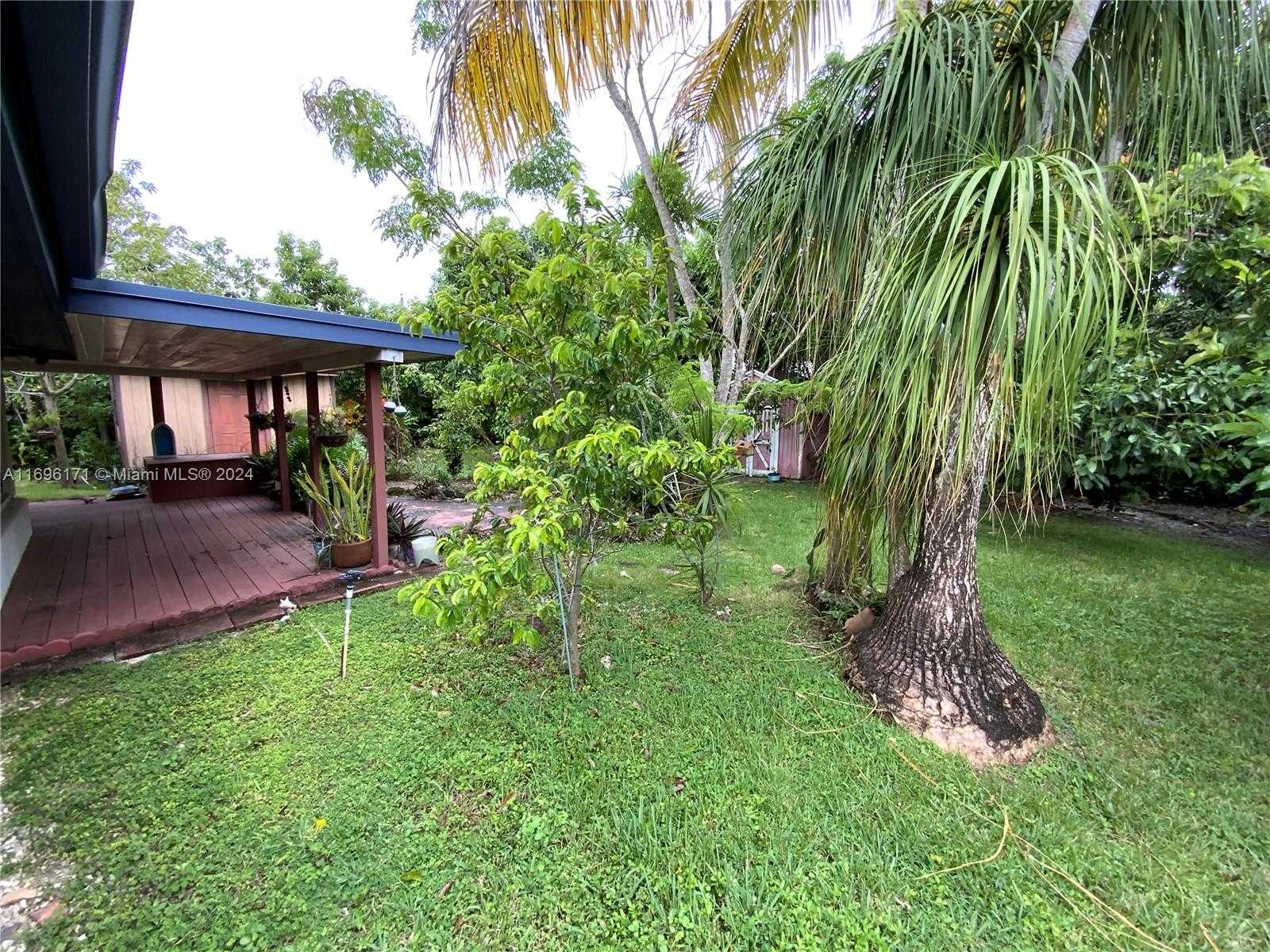 Small Image of 9221 SOUTH WEST 165TH ST, Palmetto Bay Number 56