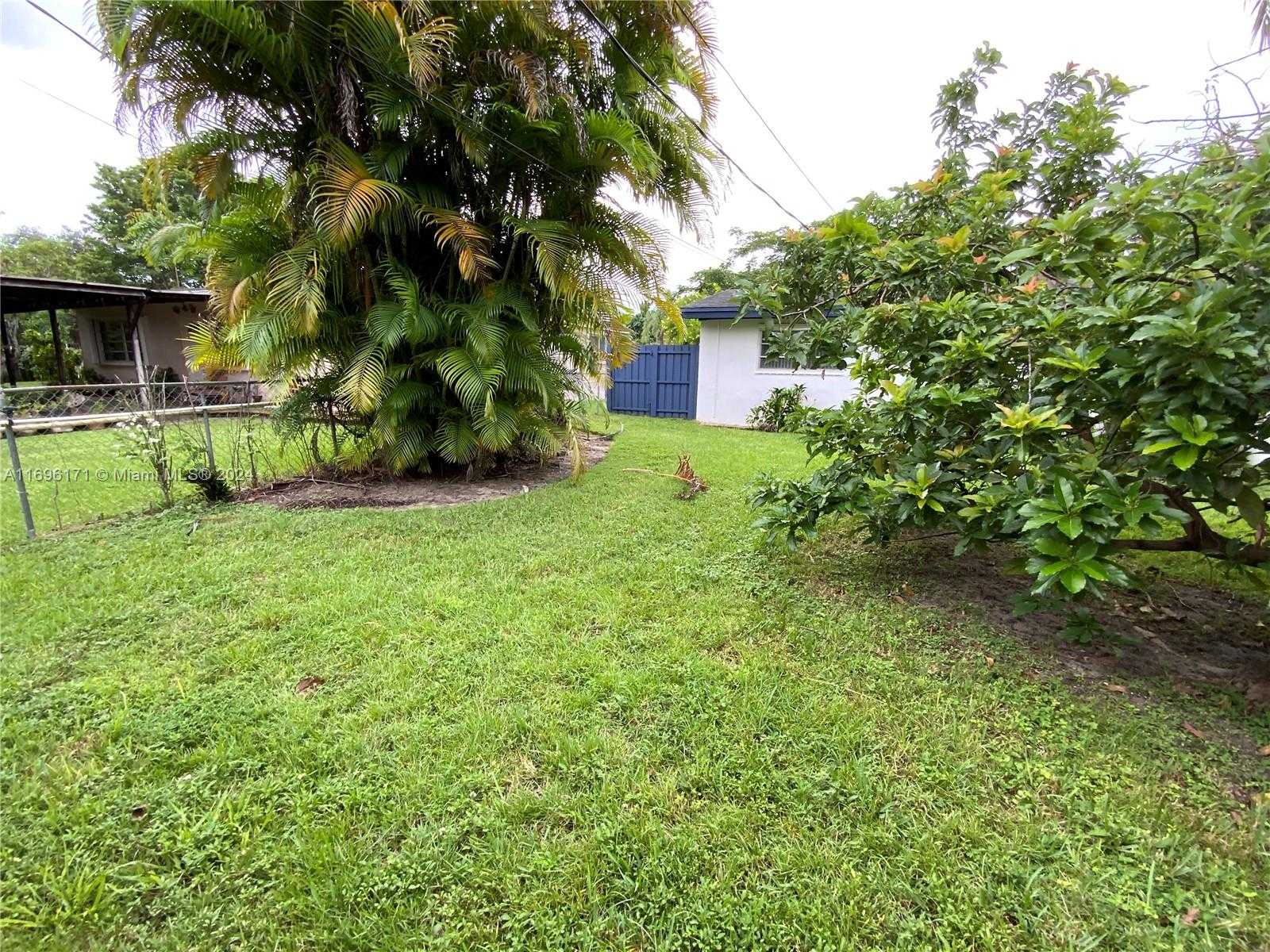 Small Image of 9221 SOUTH WEST 165TH ST, Palmetto Bay Number 59