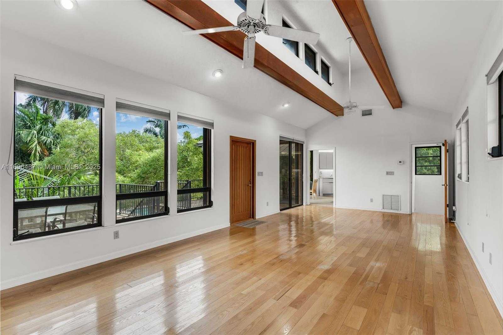 Small Image of 19255 SOUTH WEST 260TH ST, Homestead Number 13