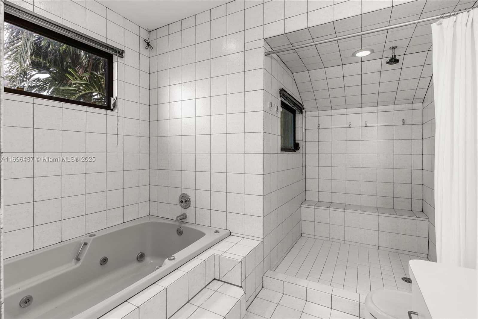 Small Image of 19255 SOUTH WEST 260TH ST, Homestead Number 26