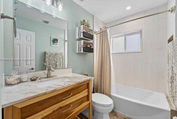 Small Image of 520 EAST 33RD STREET, Hialeah Number 8