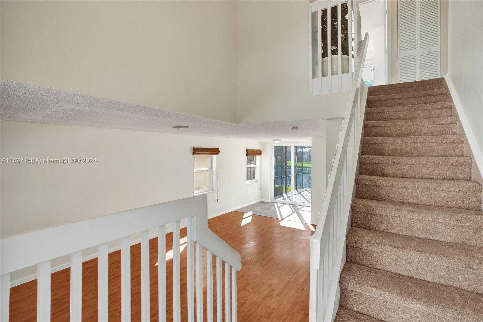 Small Image of 10820 NORTH WEST 12TH PL, Plantation Number 10