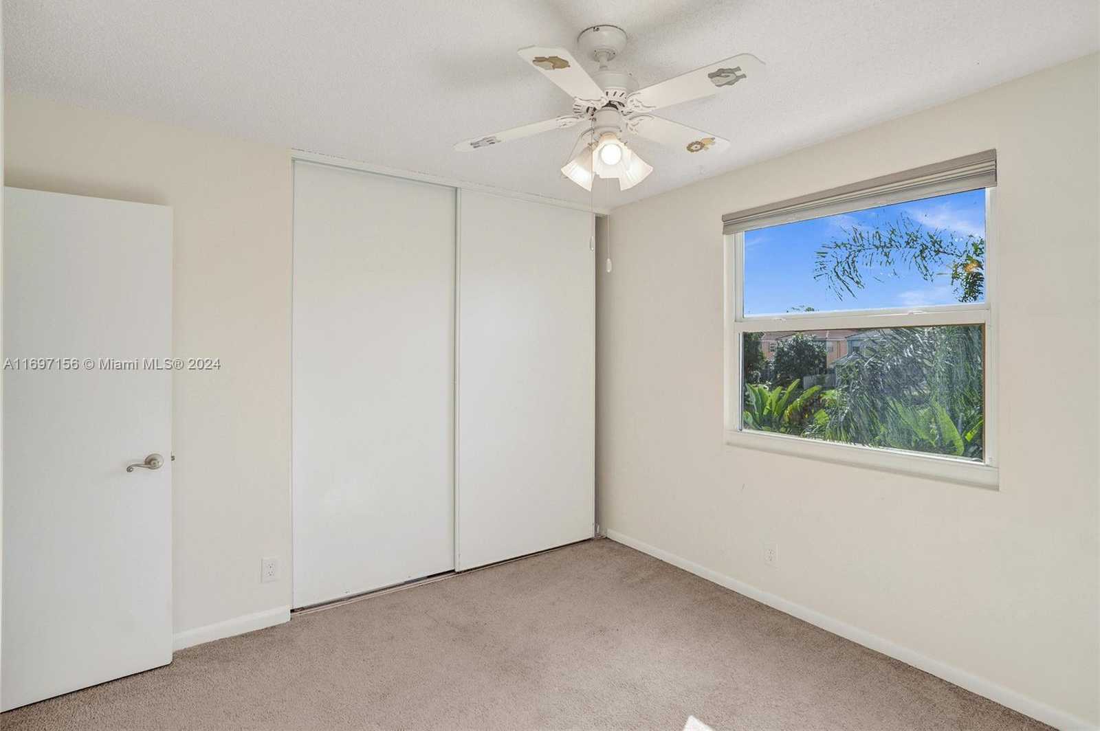 Small Image of 10820 NORTH WEST 12TH PL, Plantation Number 21