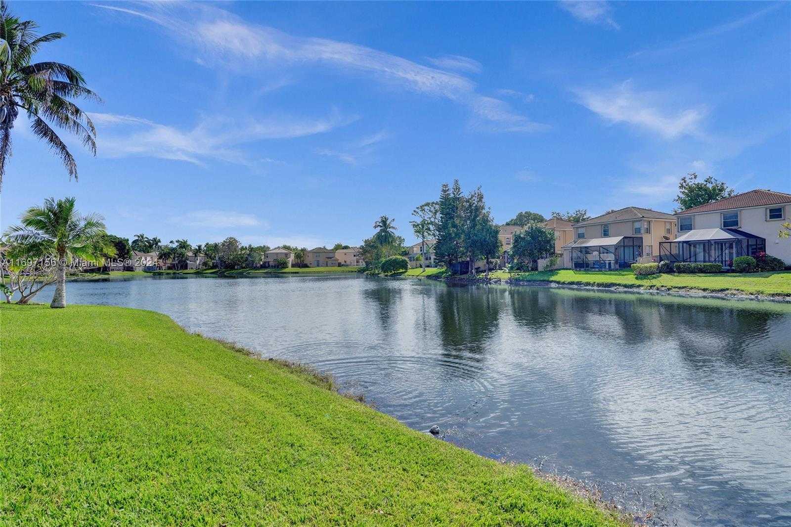 Small Image of 10820 NORTH WEST 12TH PL, Plantation Number 46