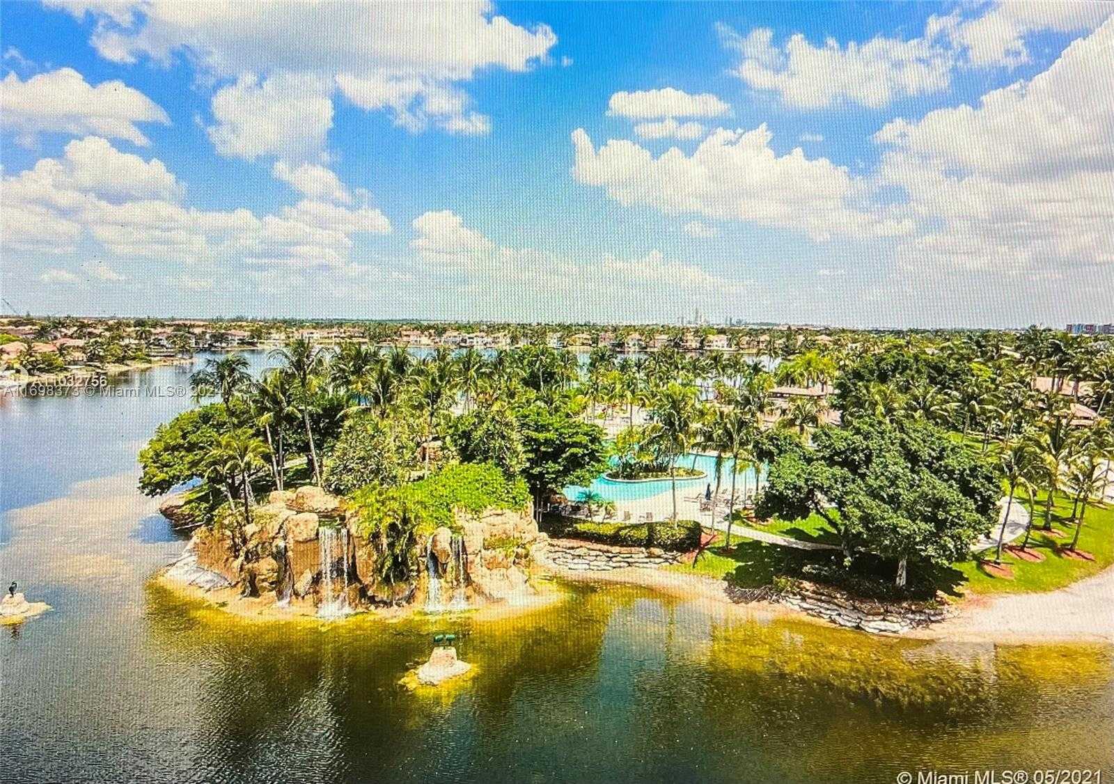 Small Image of 11161 NORTH WEST 71ST ST, Doral Number 26