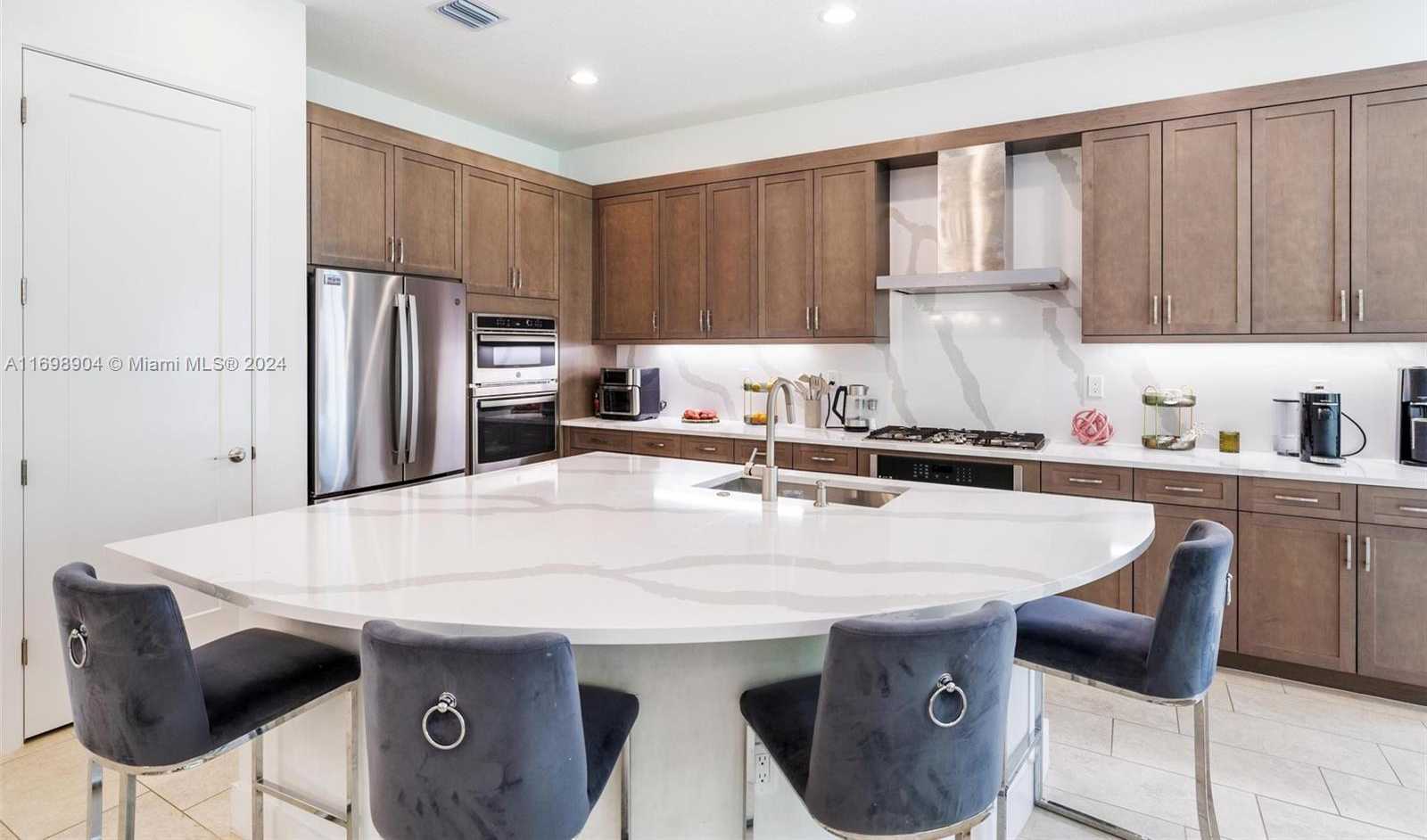 Small Image of 8067 WHITE WAVE TER, Boca Raton Number 11
