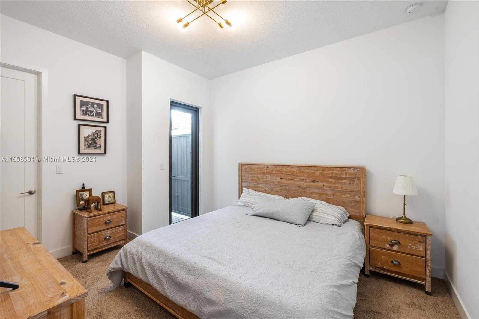 Small Image of 8067 WHITE WAVE TER, Boca Raton Number 21