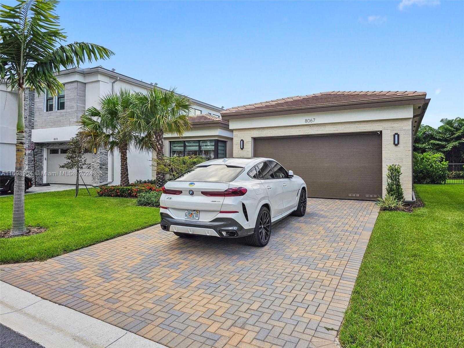 Small Image of 8067 WHITE WAVE TER, Boca Raton Number 5
