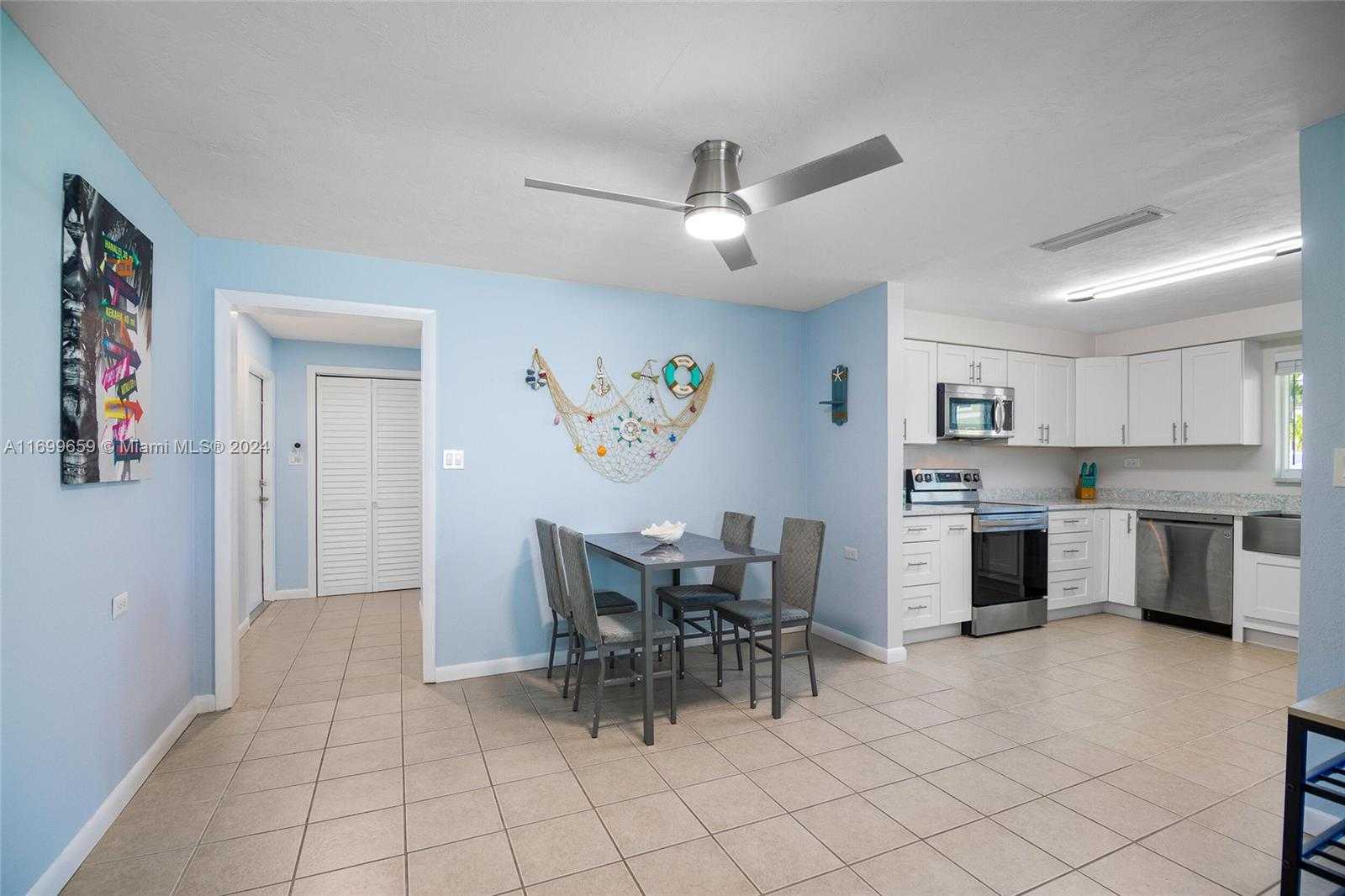 Small Image of 7951 GULFSTREAM BLVD, Marathon Number 18