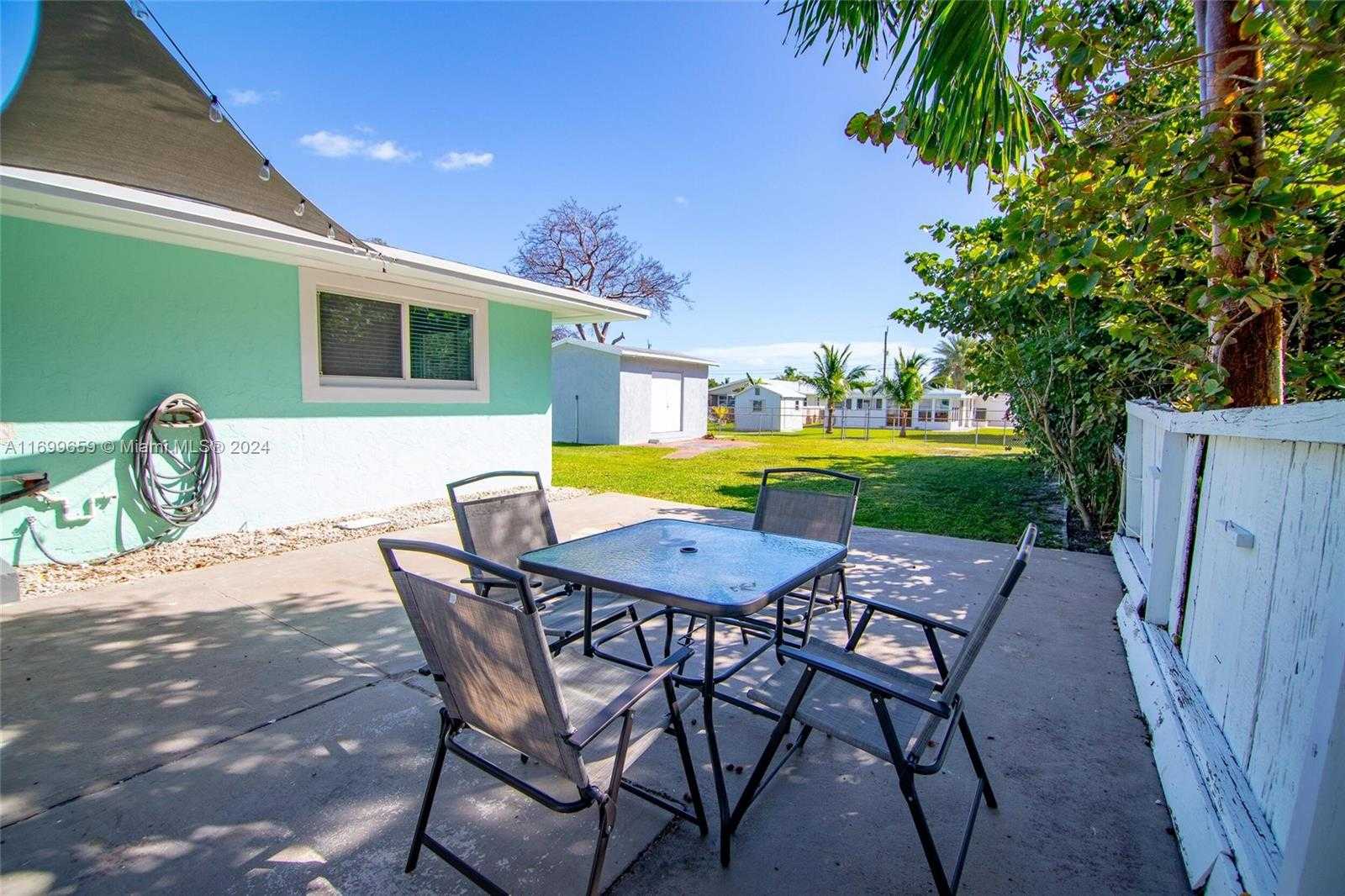 Small Image of 7951 GULFSTREAM BLVD, Marathon Number 50