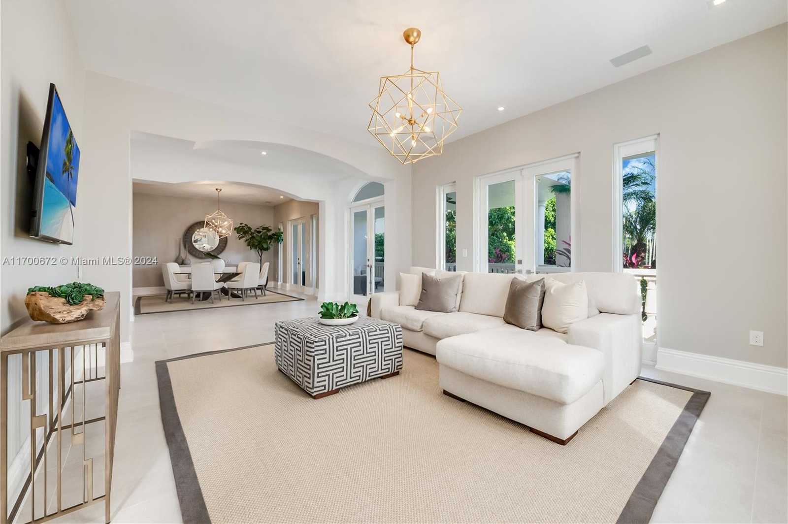 Small Image of 13693 DEERING BAY DR, Coral Gables Number 19