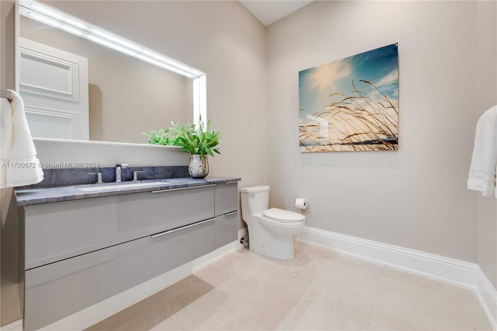 Small Image of 13693 DEERING BAY DR, Coral Gables Number 22