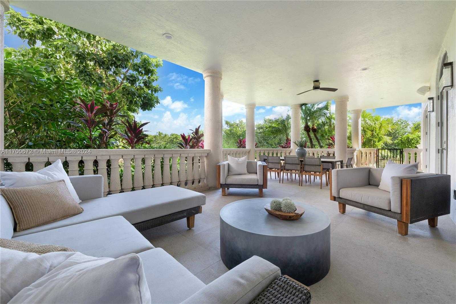 Small Image of 13693 DEERING BAY DR, Coral Gables Number 35