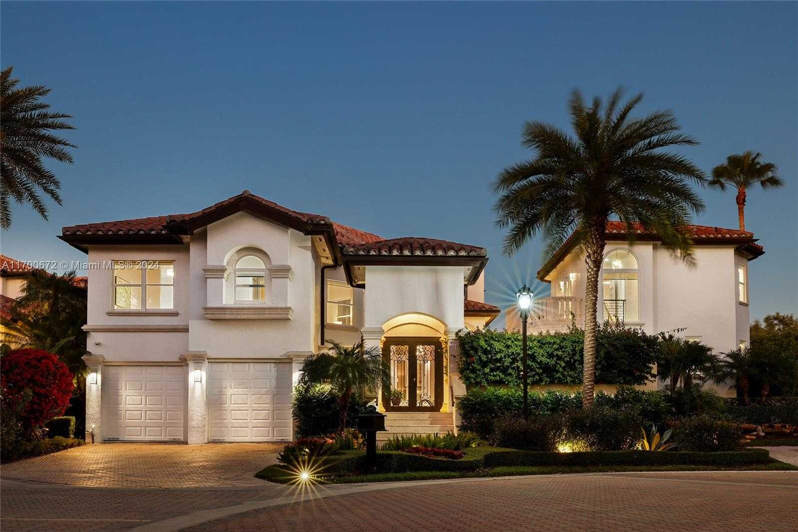 Small Image of 13693 DEERING BAY DR, Coral Gables Number 37
