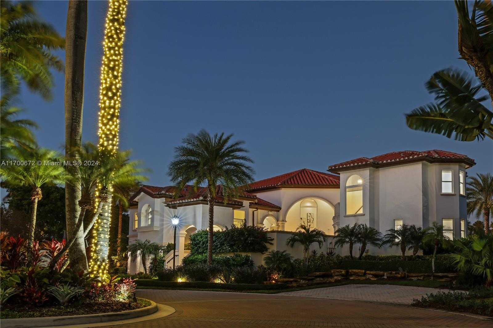 Small Image of 13693 DEERING BAY DR, Coral Gables Number 39