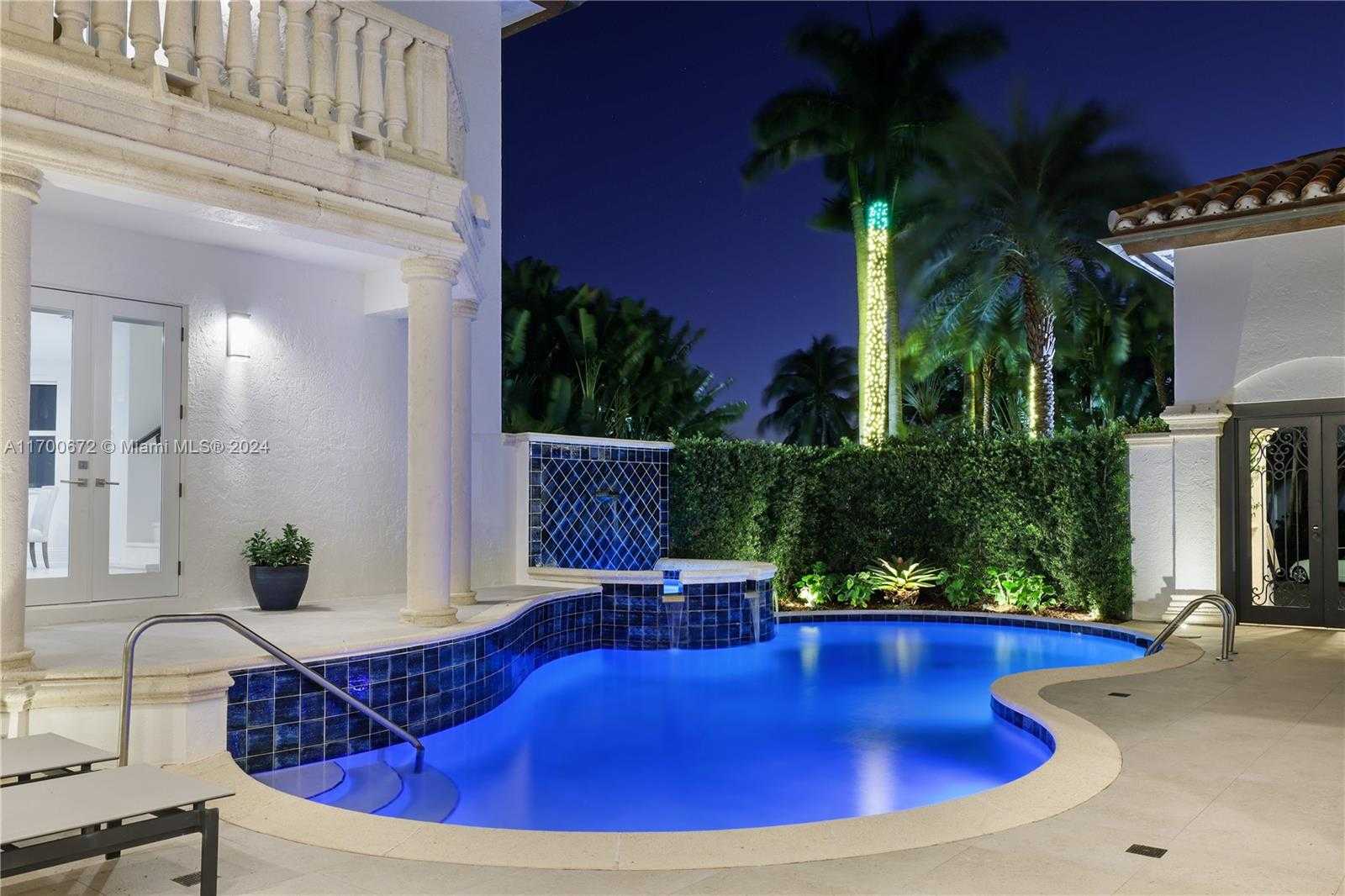 Small Image of 13693 DEERING BAY DR, Coral Gables Number 46