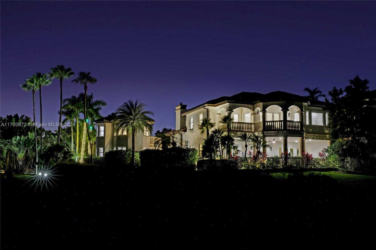 Small Image of 13693 DEERING BAY DR, Coral Gables Number 47