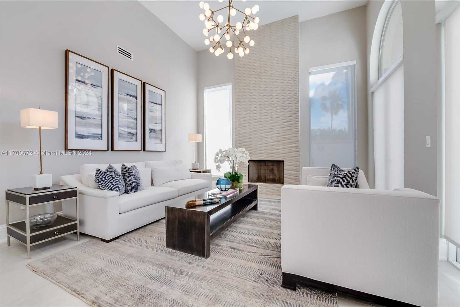 Small Image of 13693 DEERING BAY DR, Coral Gables Number 8
