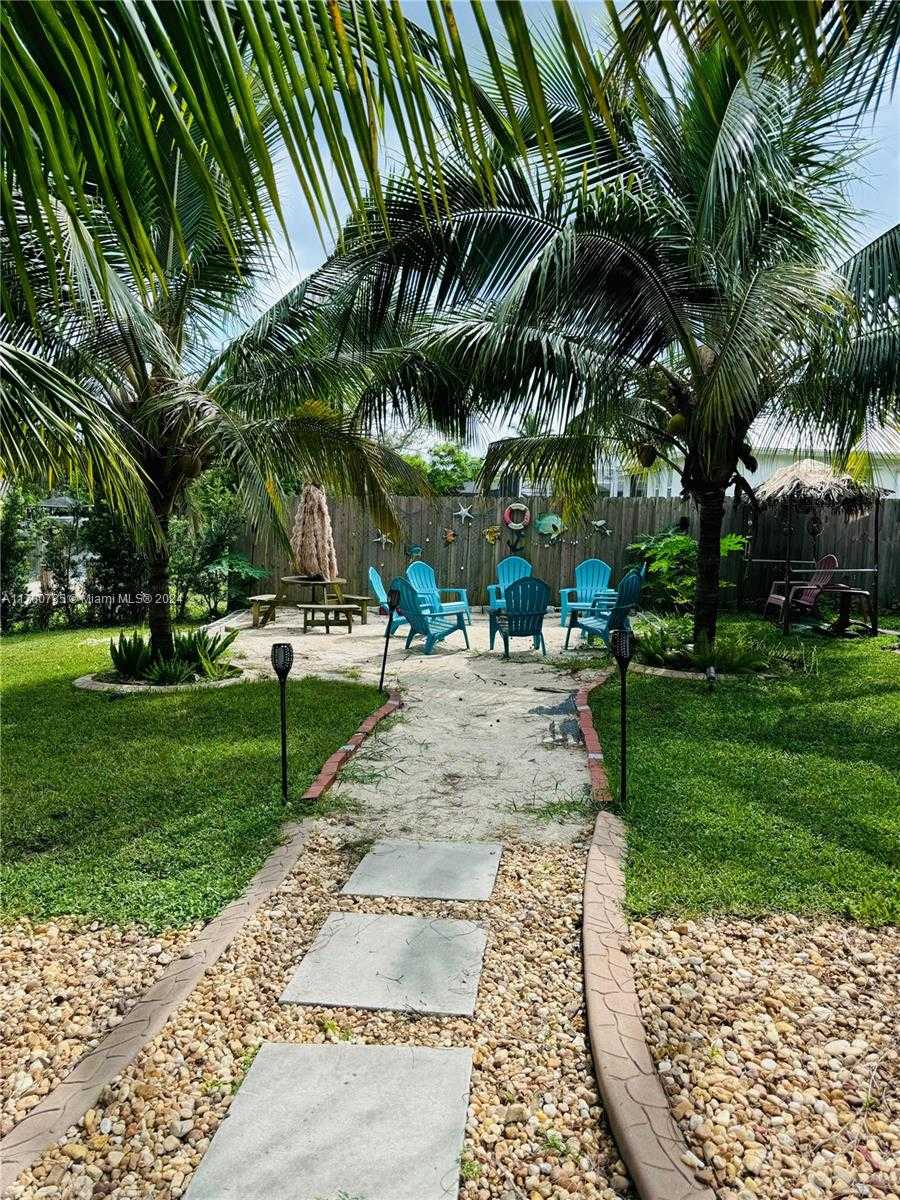 Small Image of 509 NORTH EAST SOLIDA CIR, Port St. Lucie Number 15