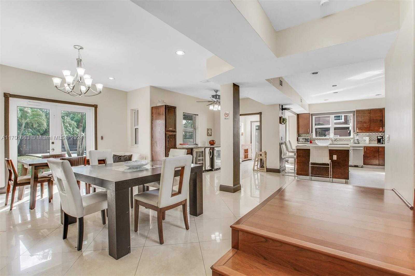 Small Image of 12746 NORTH EAST 4TH AVE, North Miami Number 14