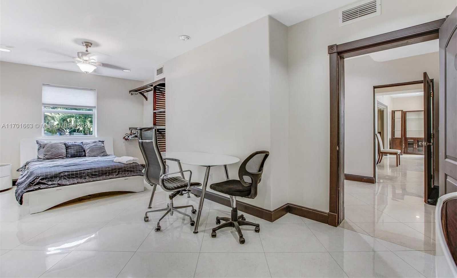 Small Image of 12746 NORTH EAST 4TH AVE, North Miami Number 20