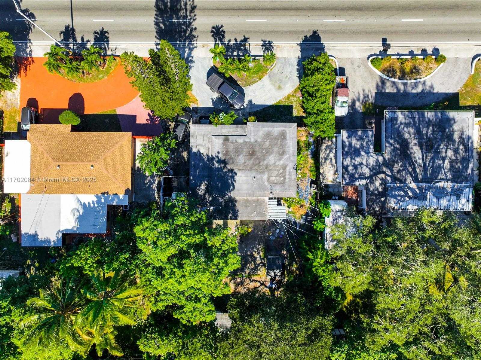 Small Image of 440 NORTH EAST 135TH ST, North Miami Number 6