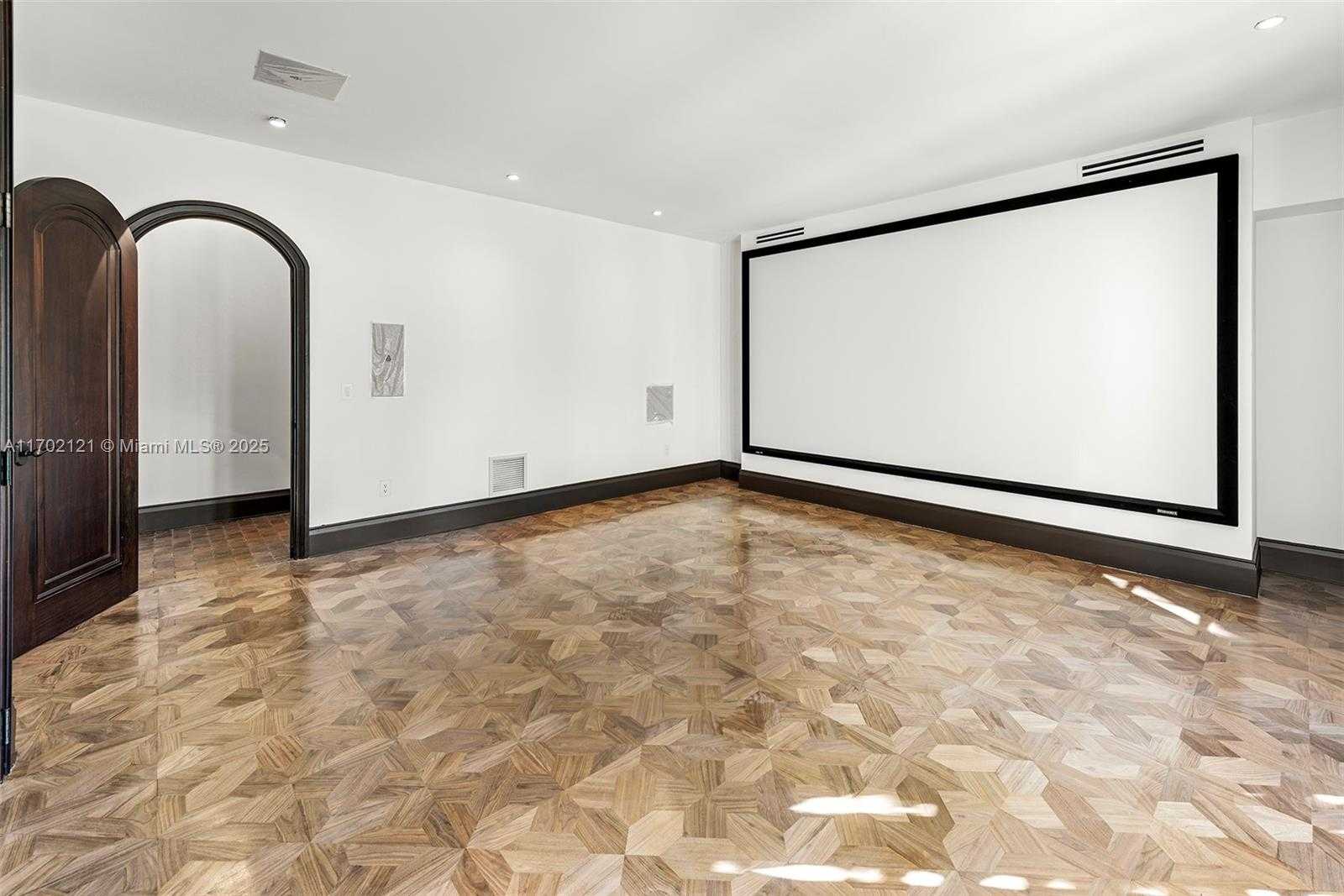 Small Image of 49 PALM AVE, Miami Beach Number 78
