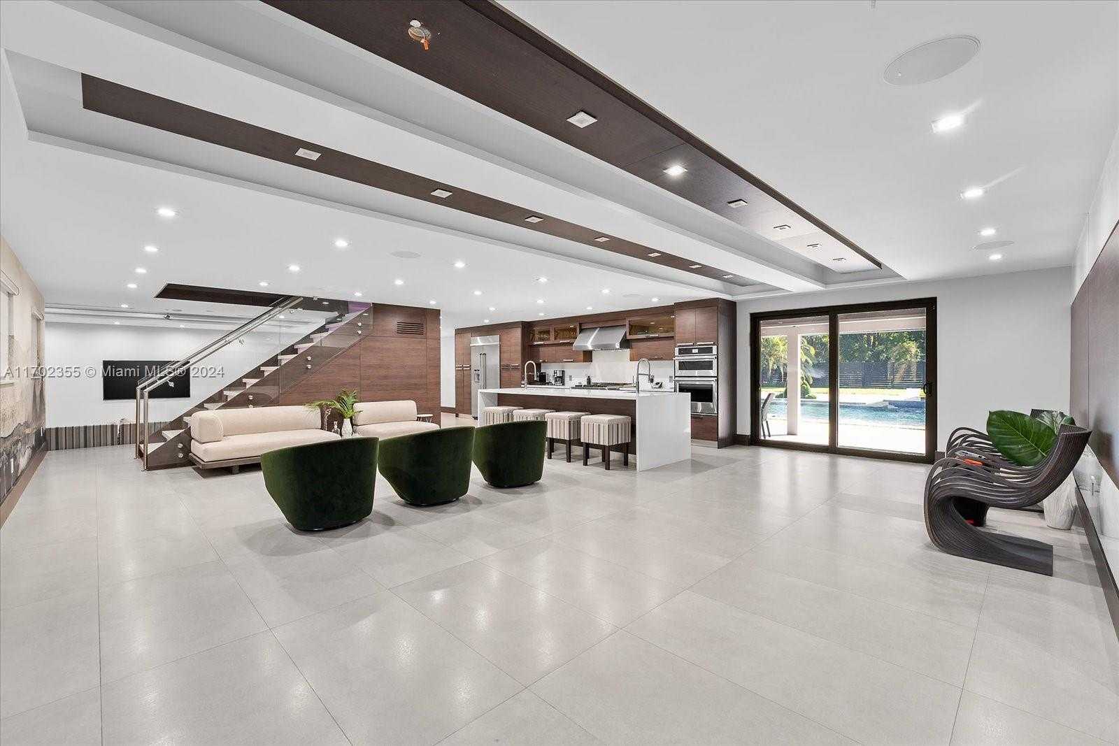 Small Image of 280 NORTH EAST 156TH ST, Miami Number 12