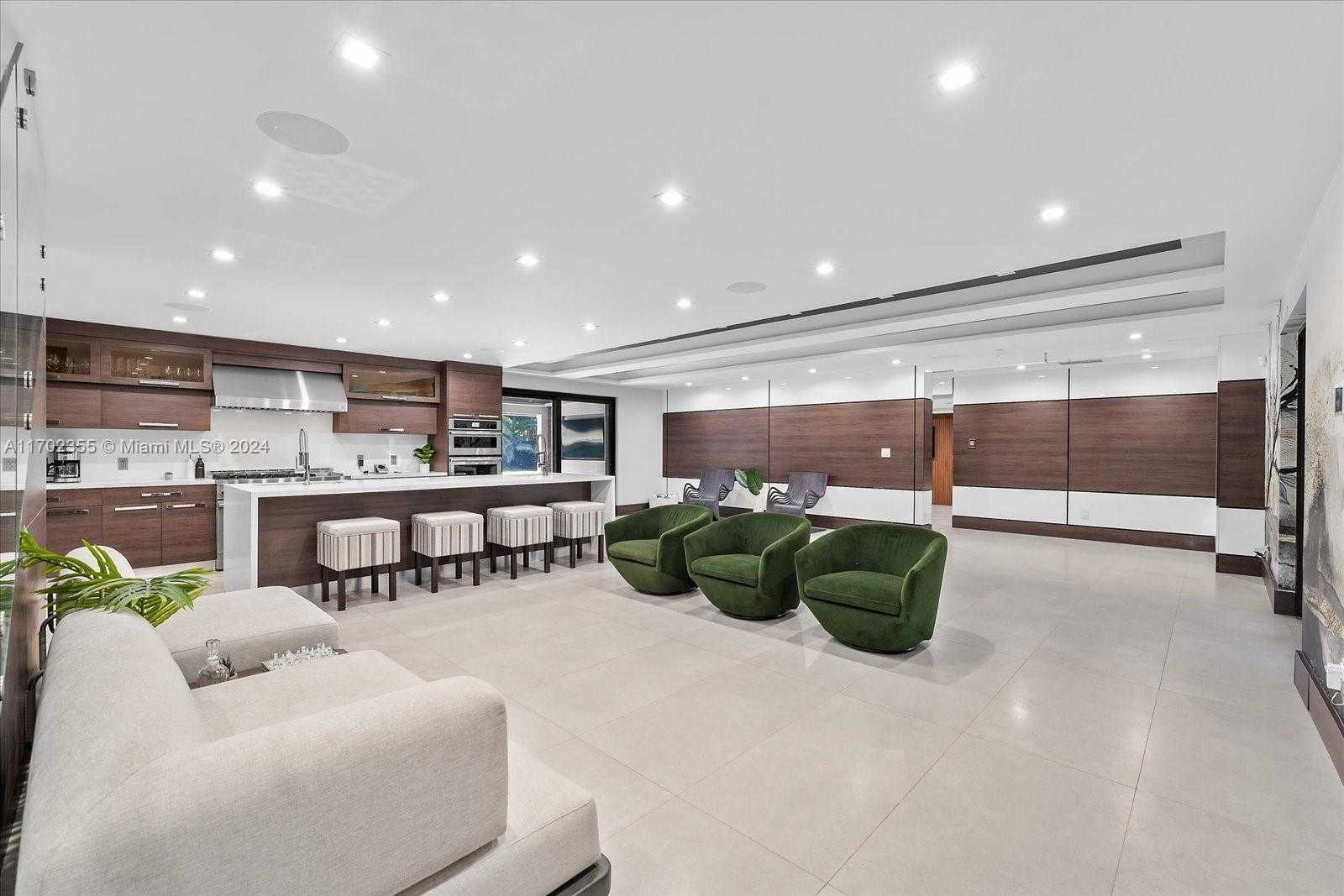 Small Image of 280 NORTH EAST 156TH ST, Miami Number 13