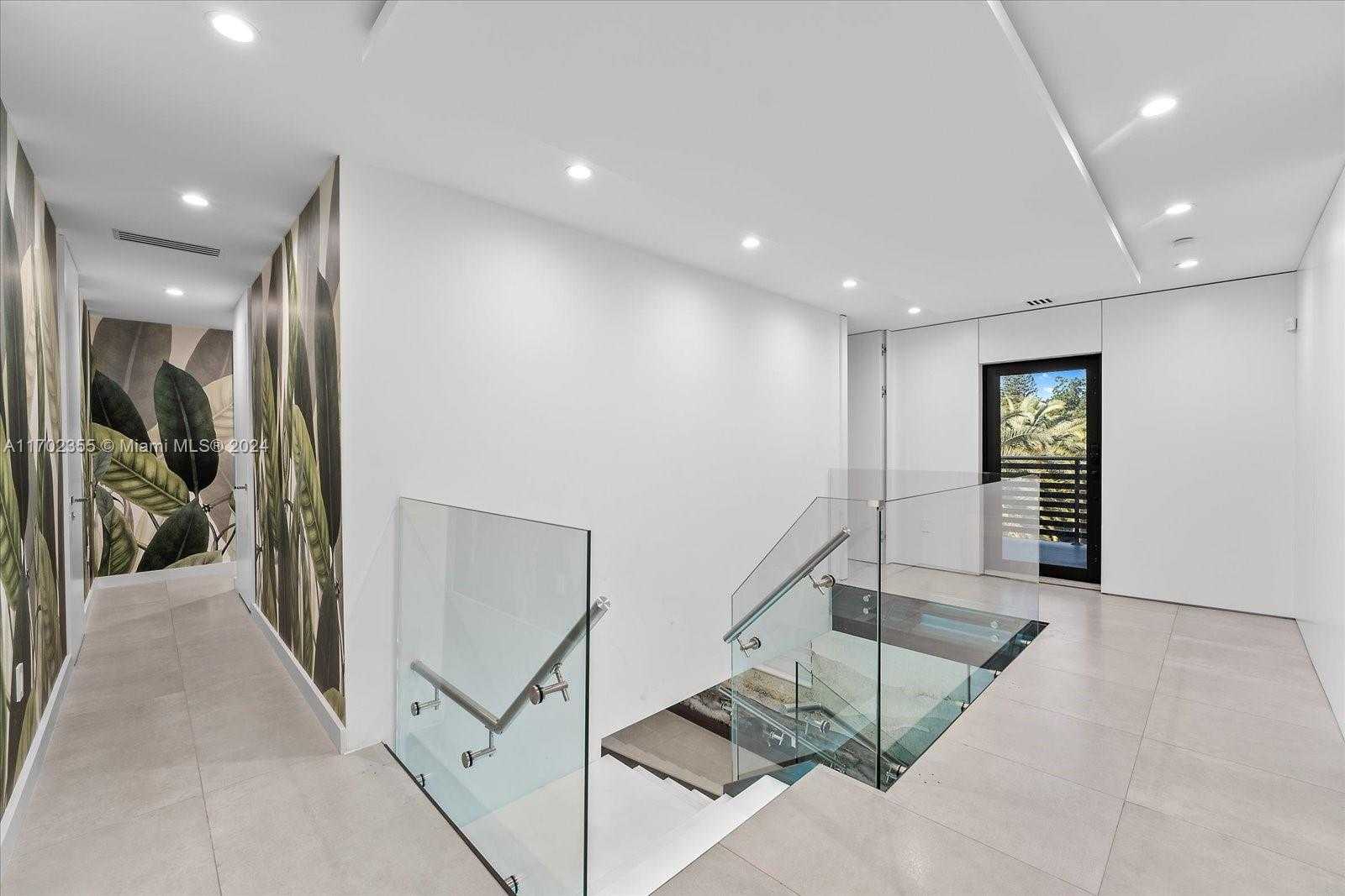 Small Image of 280 NORTH EAST 156TH ST, Miami Number 20
