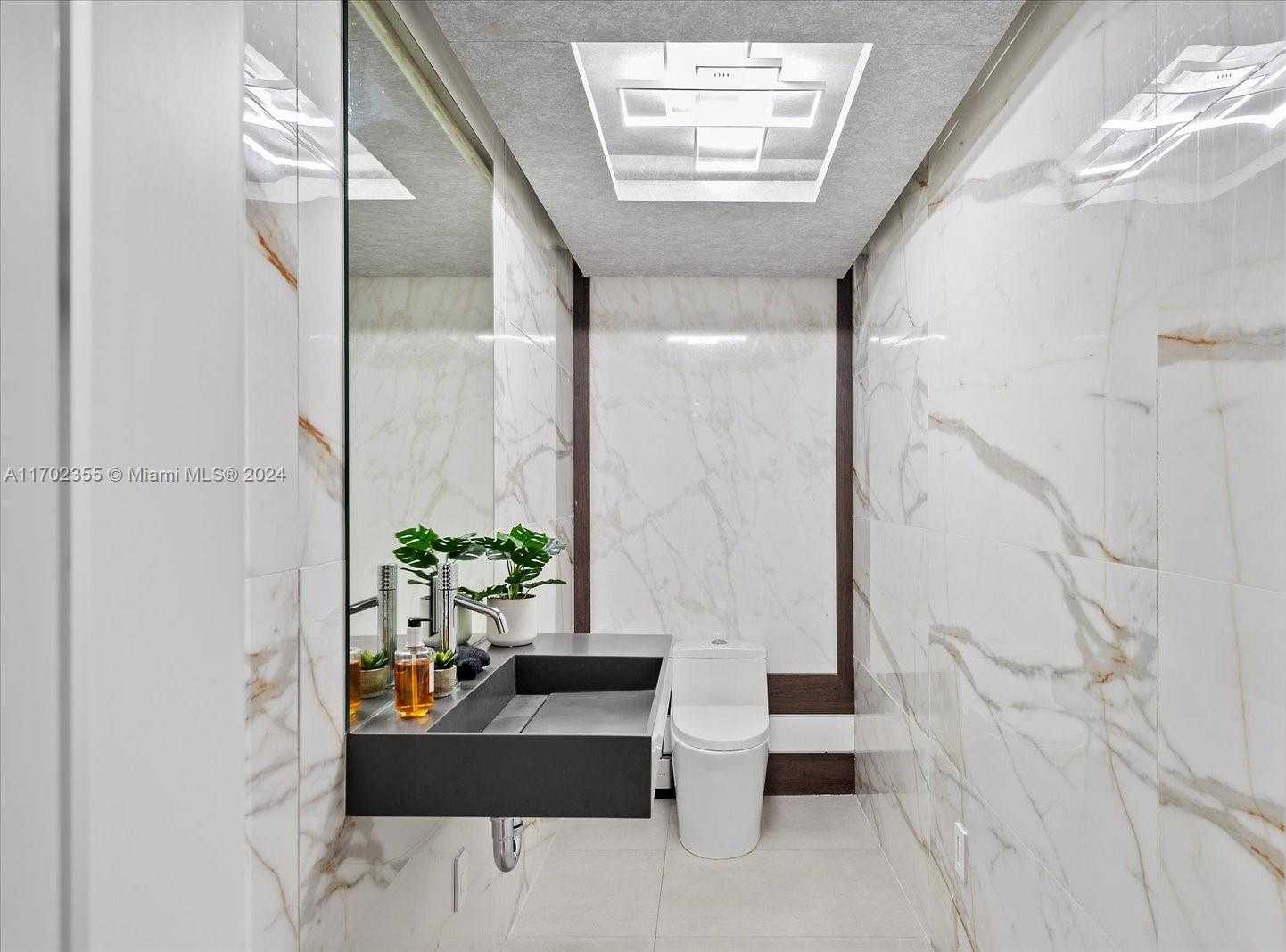 Small Image of 280 NORTH EAST 156TH ST, Miami Number 34