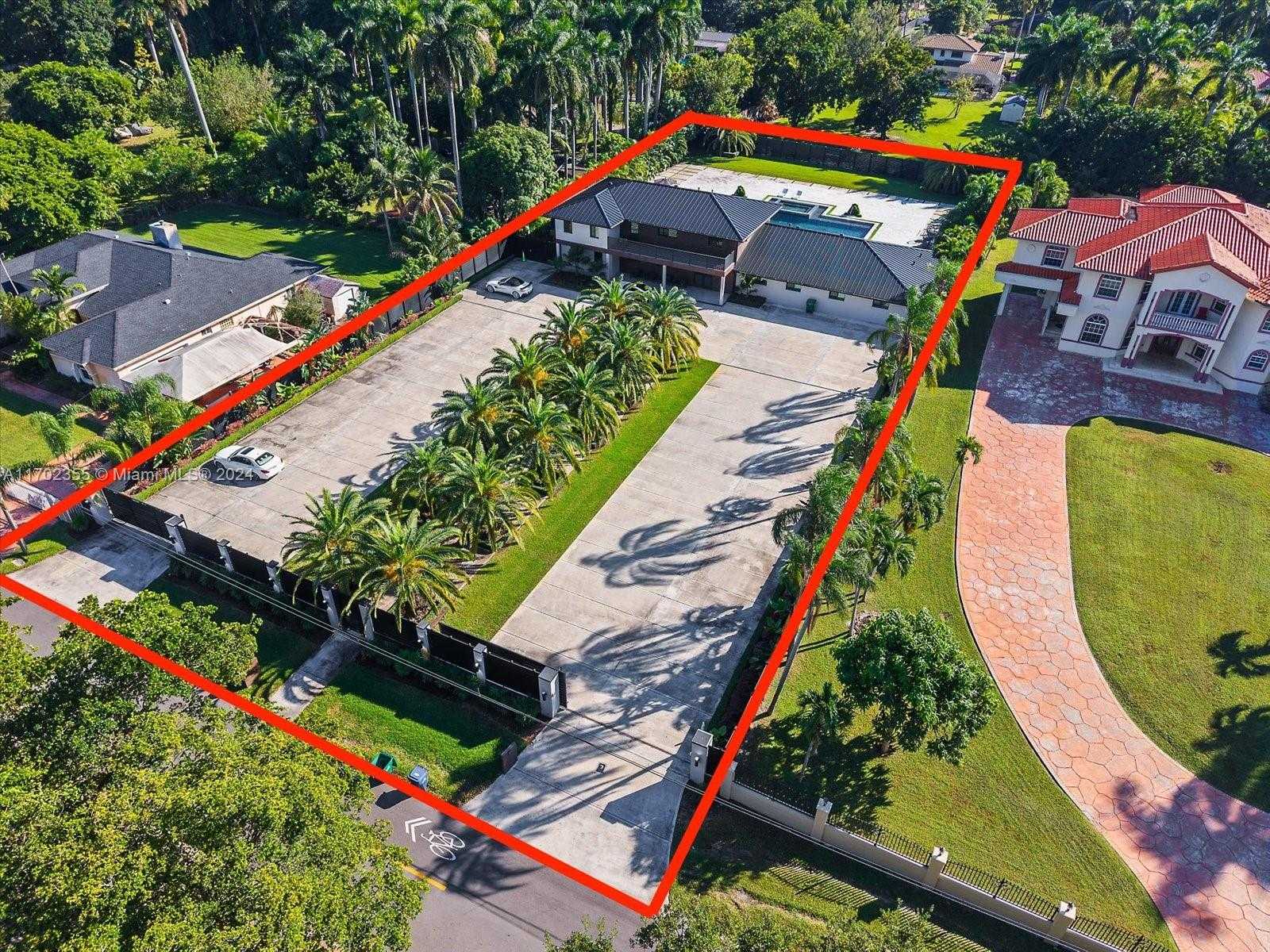 Small Image of 280 NORTH EAST 156TH ST, Miami Number 44